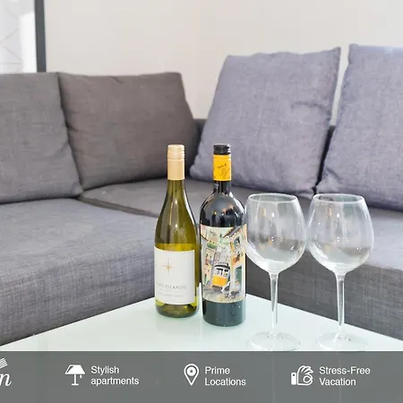 Sweet - Claredon Hall * Dublin