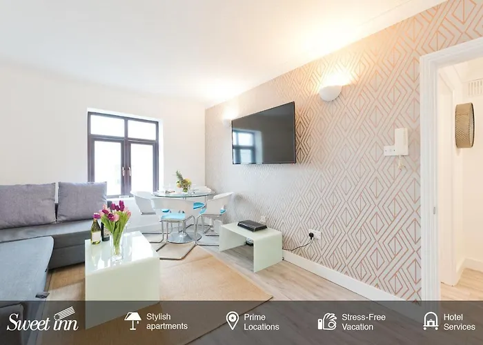 Sweet - Claredon Hall *